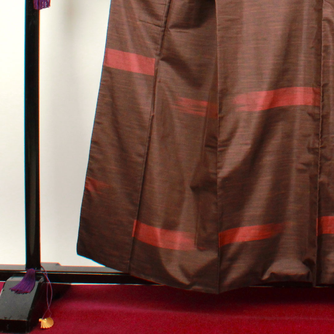 大島紬 身丈159.5cm 裄丈60.5cm 黒鳶色 横縞 縞大島 正絹 Bランク 袷 茶系 1116001714314