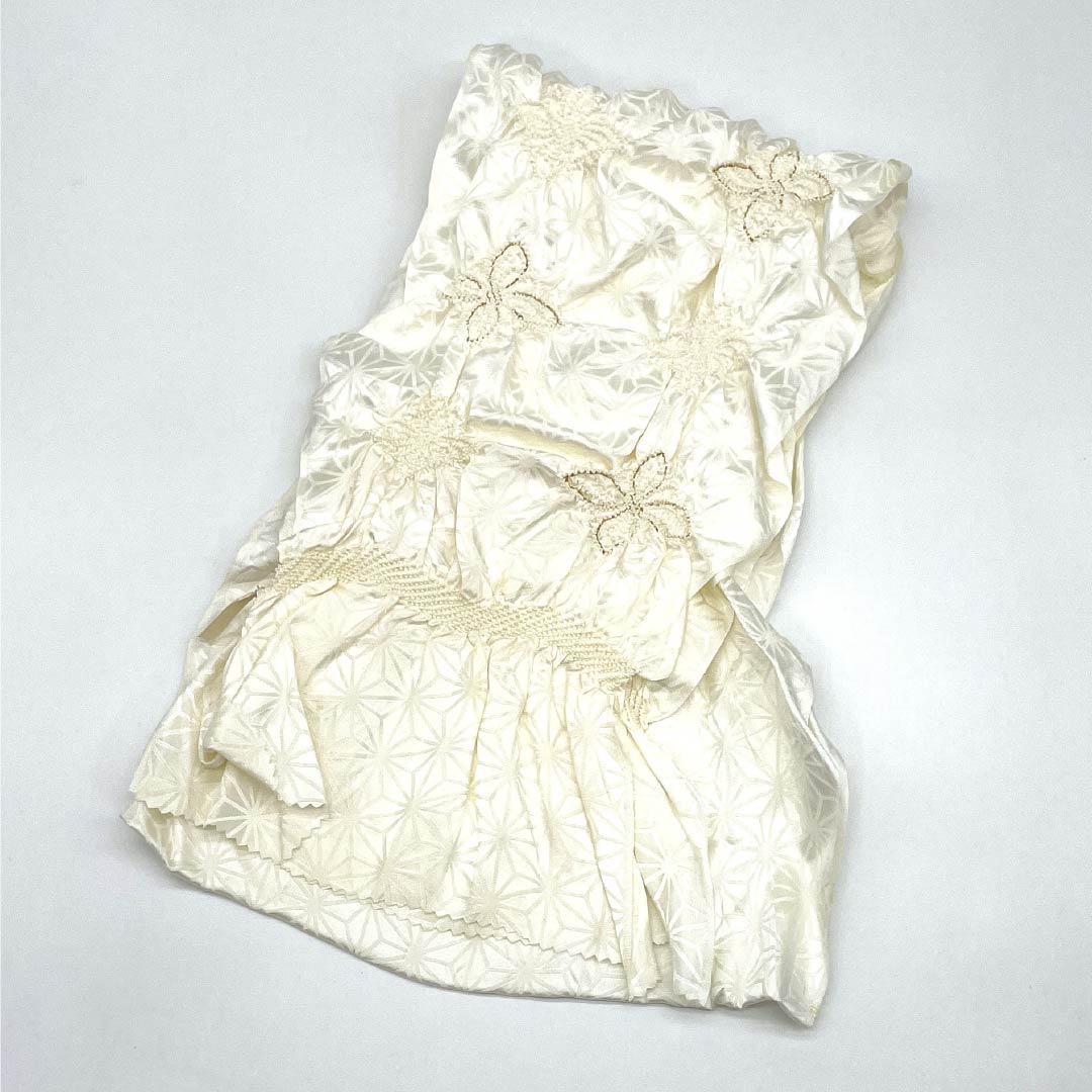 （新古品） 帯締め・帯揚げセット 正絹 Aランク 乳白色（にゅうはくしょく） 麻の葉 絞り 手組紐 長さ約159cm 幅約1cm フォーマル 白系 1141000223311