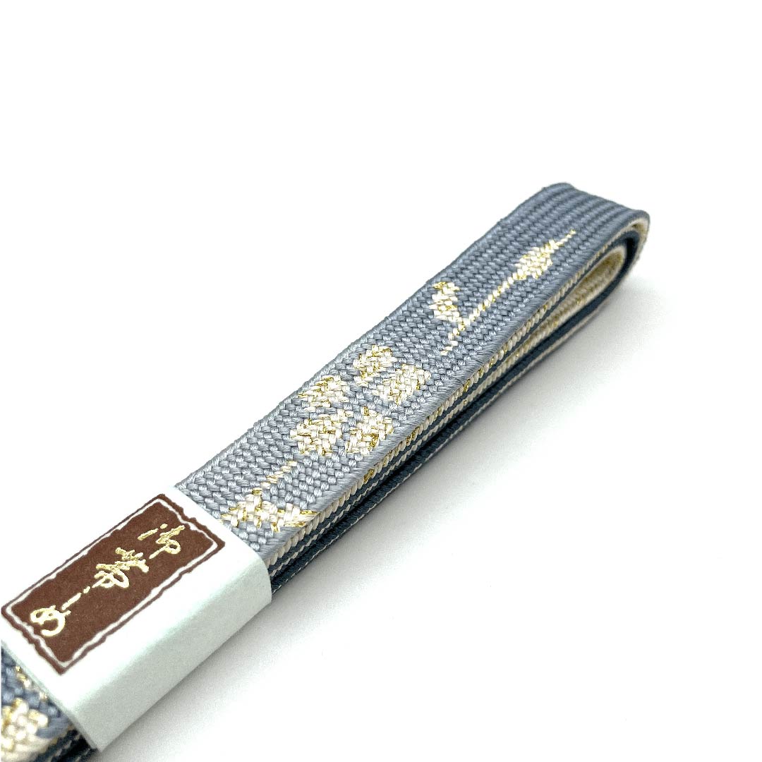 （新古品） 帯締め 正絹 四分紐 湊鼠色（みなとねずいろ） 特選金銀糸使用 金属糸使用 花模様 長さ約165cm 幅約1.5cm セミフォーマル Sランク 青系 1135002282317