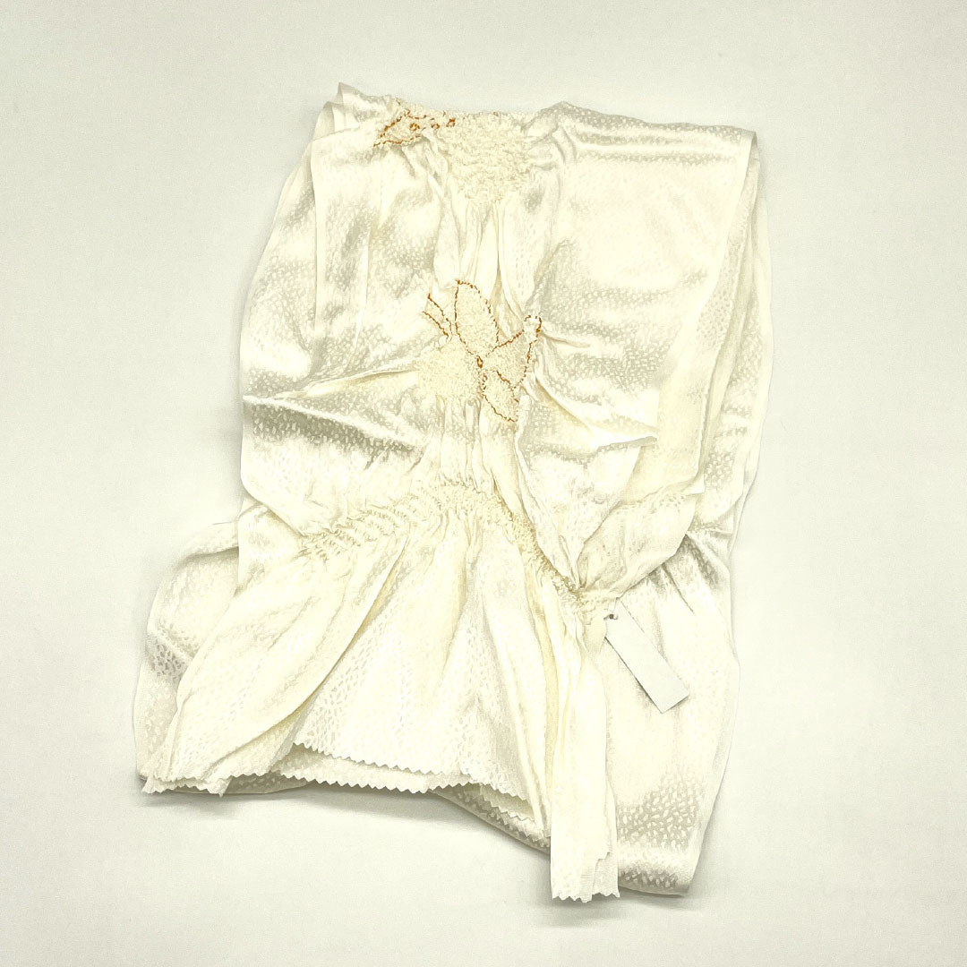 （新古品） 帯締め・帯揚げセット 正絹 NEWランク 乳白色（にゅうはくしょく） 留袖用 蝶 亀房 長さ約160cm 幅約1.4cm フォーマル 白系 1141000351311