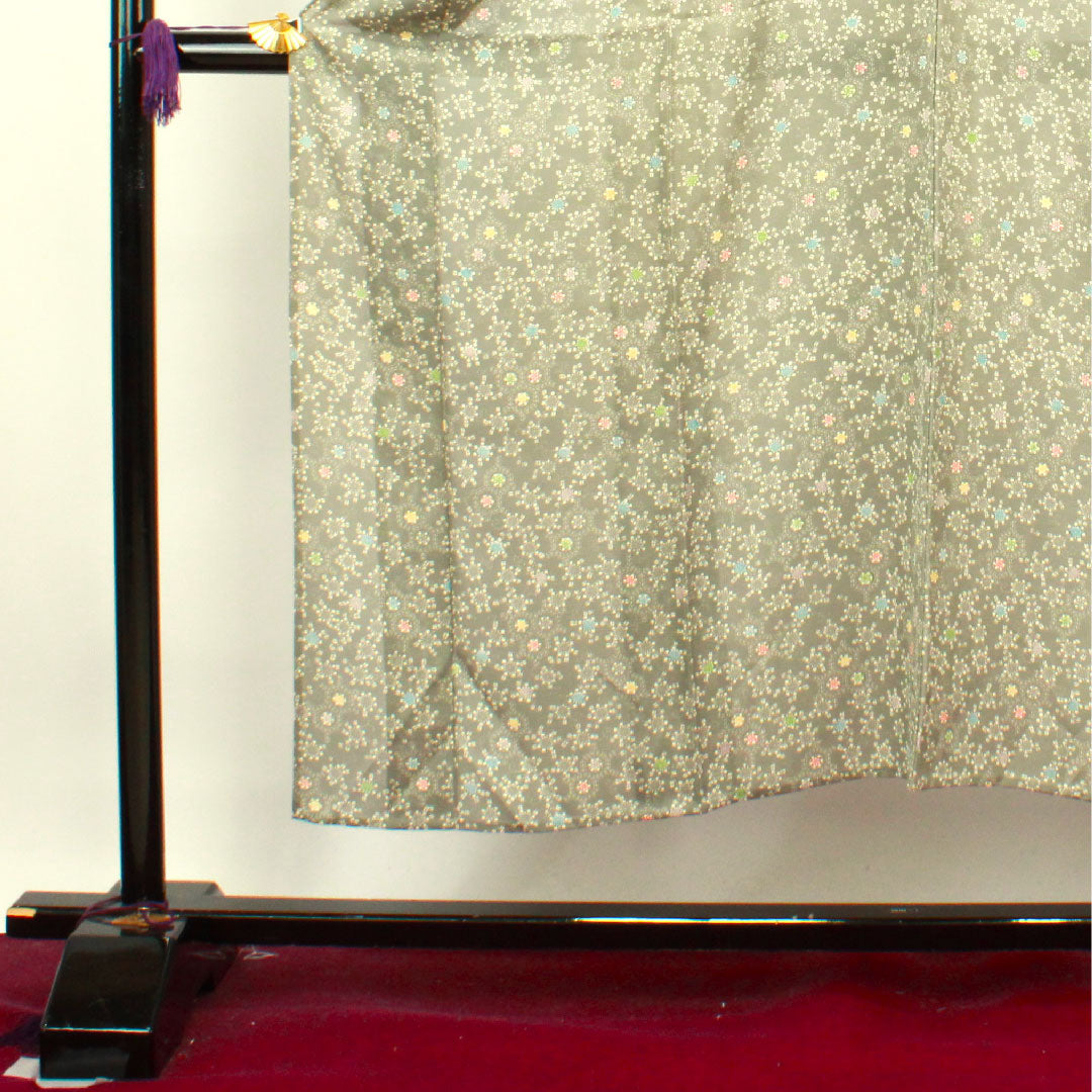 夏物 正絹 小紋 身丈149cm 裄丈63.5cm 柳鼠色（やなぎねずいろ） 菊 亀甲 絽 Sランク グレー系 1132000732122