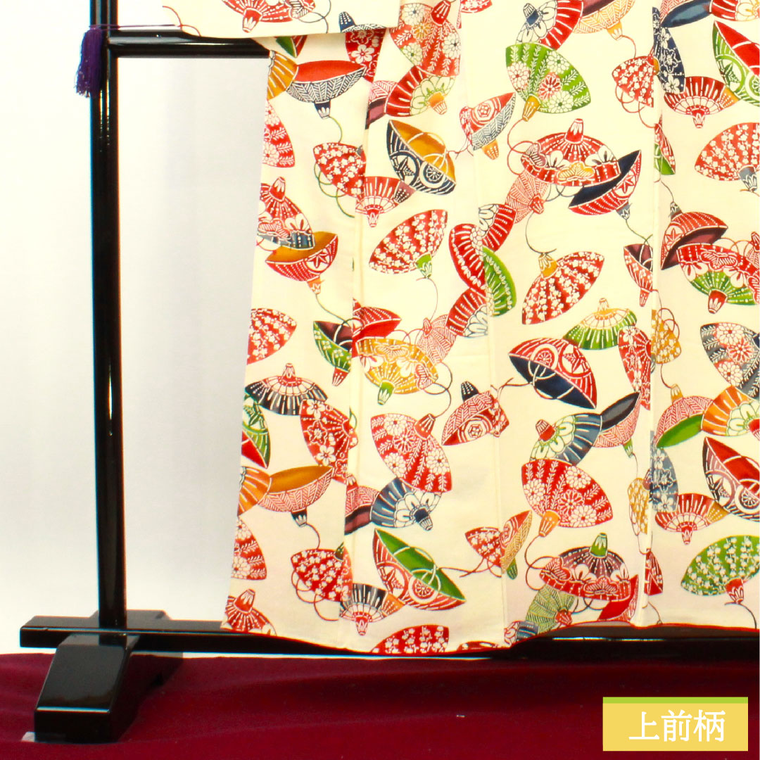 小紋 正絹 Aランク 身丈157cm 裄丈64cm 袷 乳白色（にゅうはくしょく） 京紅型 吉祥文様  クリーム系 1115007263315