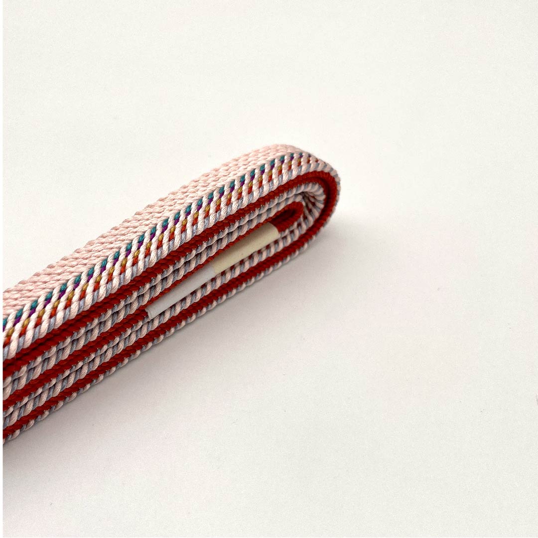 （新古品） 帯締め 正絹 四分紐 曙色（あけぼのいろ） 極彩色三分金銀糸使用 新古品 長さ約165cm 幅約1.5cm セミフォーマル Sランク ピンク系 1135002682313