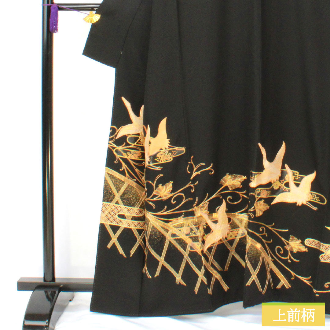 Black formal kimono, pure silk, length 162cm, sleeve length 64cm, lined, gold leaf embroidery, crane, five crests, three oak leaves in a circle, B grade, black, 1111001444410