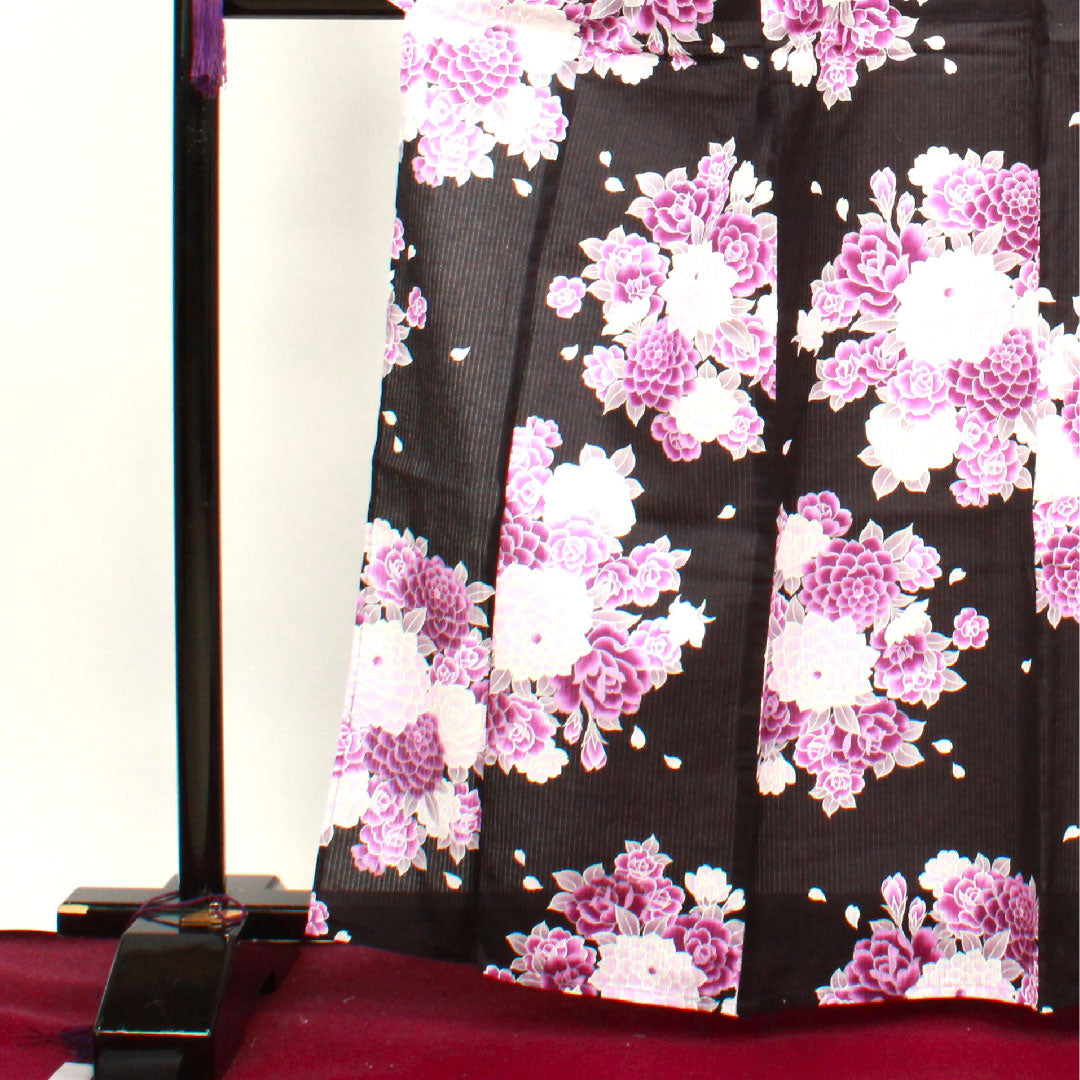 浴衣 菊 薔薇 木綿 Sランク 単衣 身丈165.5cm 裄丈66.5cm 黒系 1118001372510