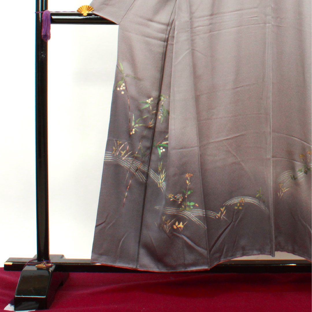 訪問着 正絹 袷 身丈156cm 裄丈63cm 錫色 金彩加工 草花模様 Sランク グレー系 1112002942322