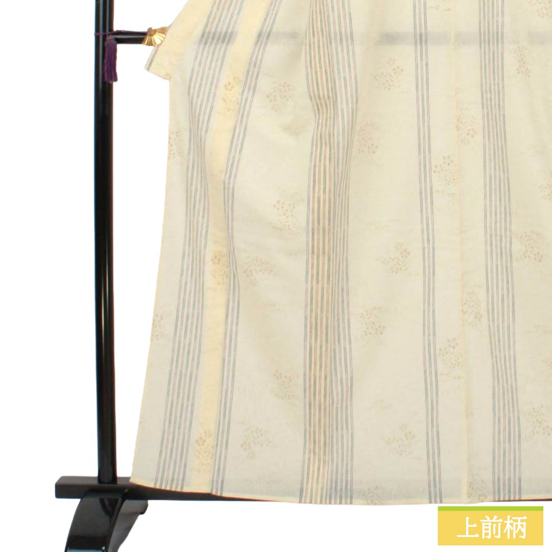 夏物 ポリエステル 紬 Sランク 身丈160cm 裄丈65cm 練色（ねりいろ） 洗える着物 矢羽根 草花模様 紗 クリーム系 1132005642415