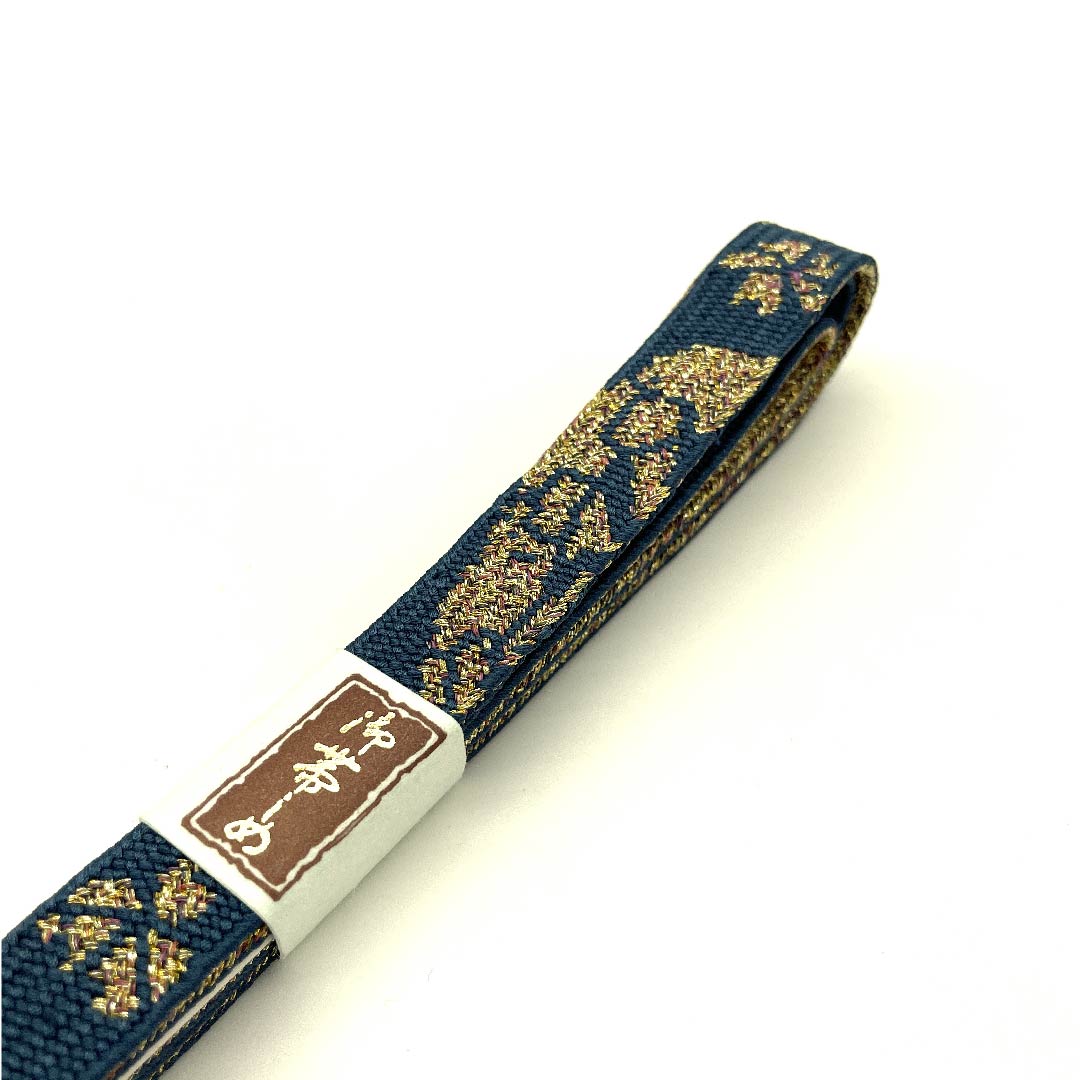 （新古品） 帯締め 正絹 四分紐 藍色（あいいろ） 金属糸使用 新古品 長さ約159cm 幅約1.5cm セミフォーマル Sランク 青系 1135002142317
