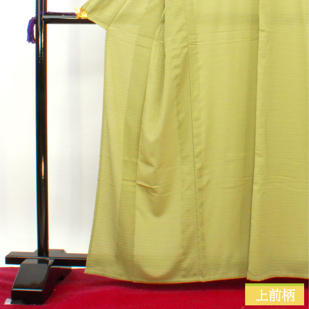 色無地 ポリエステル 身丈164cm 裄丈68cm 柳茶色（やなぎちゃいろ） 洗える着物 一つ紋 絽 Sランク 緑系 1114001312419