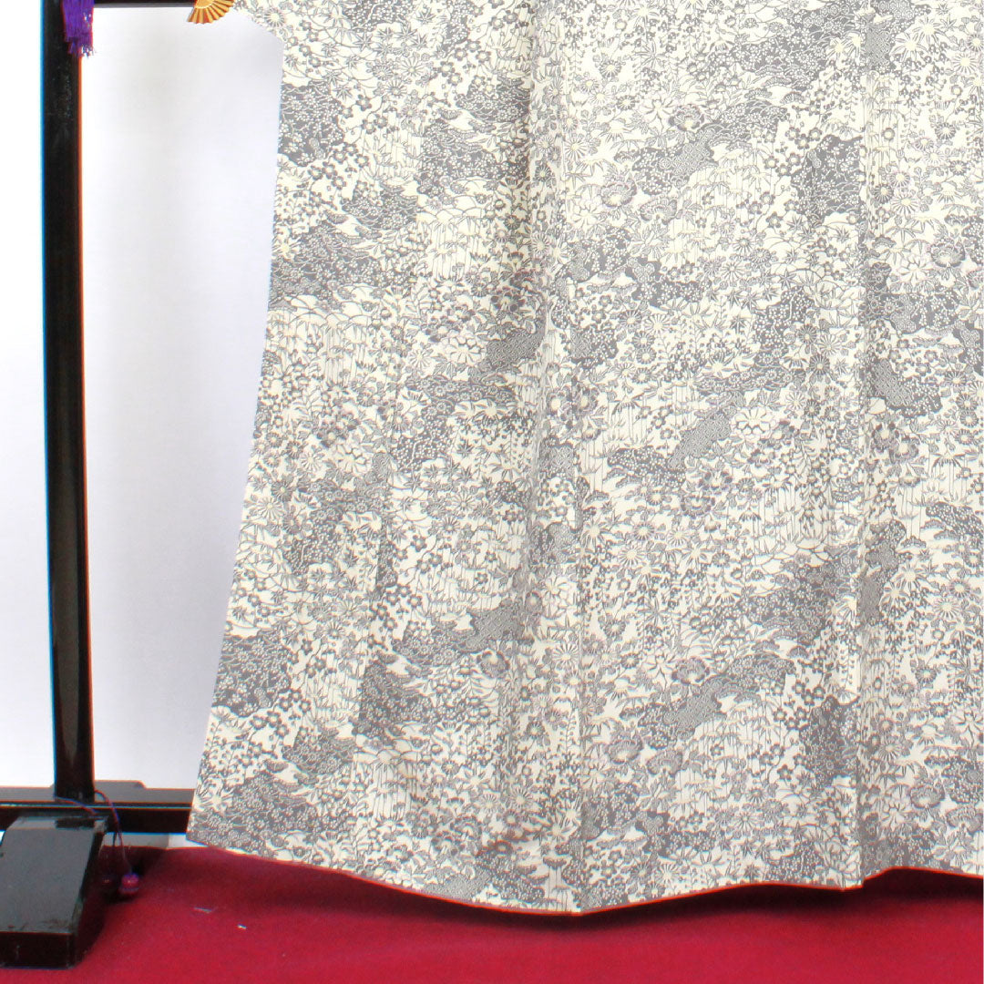 小紋 身丈164cm 裄丈64.5cm 袷 練色 型染 吉祥文様  正絹 Aランク クリーム系 1115002433415