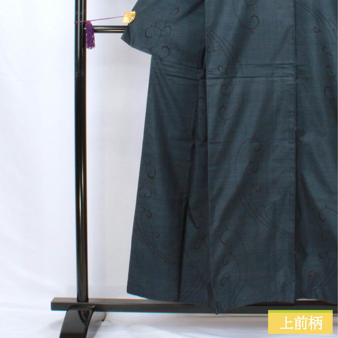 紬 正絹 Sランク 身丈155cm 裄丈63.5cm 鋼色（はがねいろ） 本場大島紬 片ス式 9マルキ 袷 青系 1116004202317