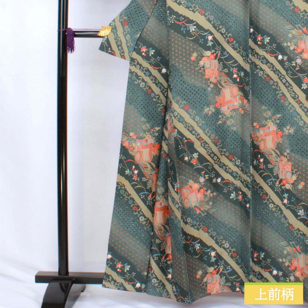 小紋 ポリエステル Sランク 身丈161cm 裄丈64.5cm 袷 鉄色（てついろ） 鉄御納戸色（てつおなんどいろ） 御所車 花 洗える着物 緑系 1115007562419