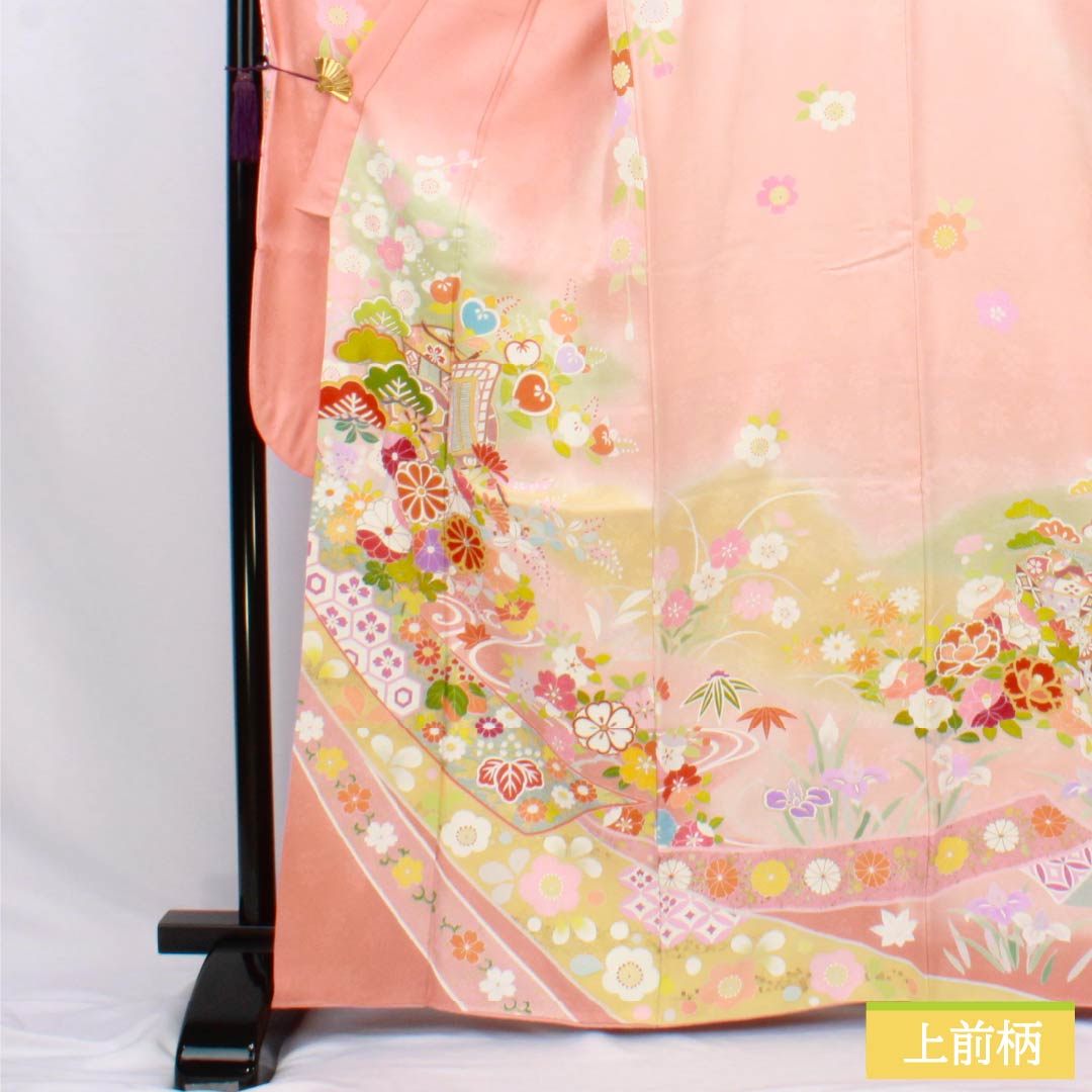 振袖 正絹 Sランク 身丈164.5cm 裄丈68cm 袷 珊瑚色（さんごいろ） 京友禅 吉祥文様 御所車 束ね熨斗 パールトーン加工 ピンク系 1113002582413