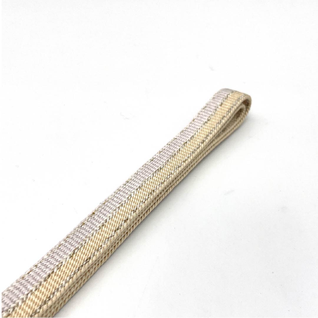 （新古品） 帯締め 正絹 四分紐 白藤色（しらふじいろ） 薄肉色（うすにくいろ） バイカラー 菱型 長さ約166cm 幅約1.5cm セミフォーマル NEWランク 紫系 1135003301320