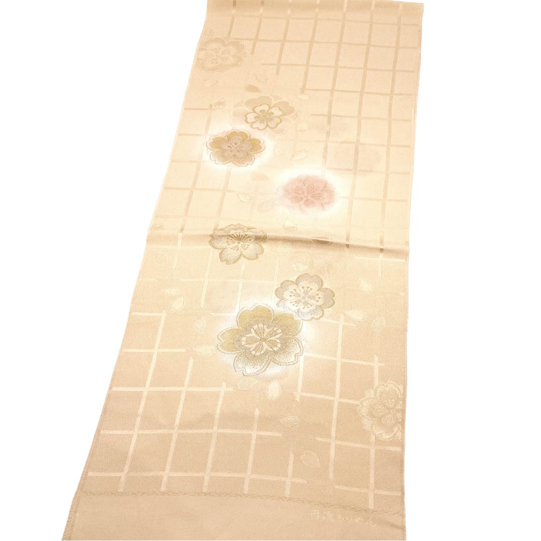 帯揚げ 正絹 Sランク セミフォーマル 薄肉色（うすにくいろ） 丹後ちりめん 格子 桜 長さ約180cm 幅約31cm 橙系 1136003742926