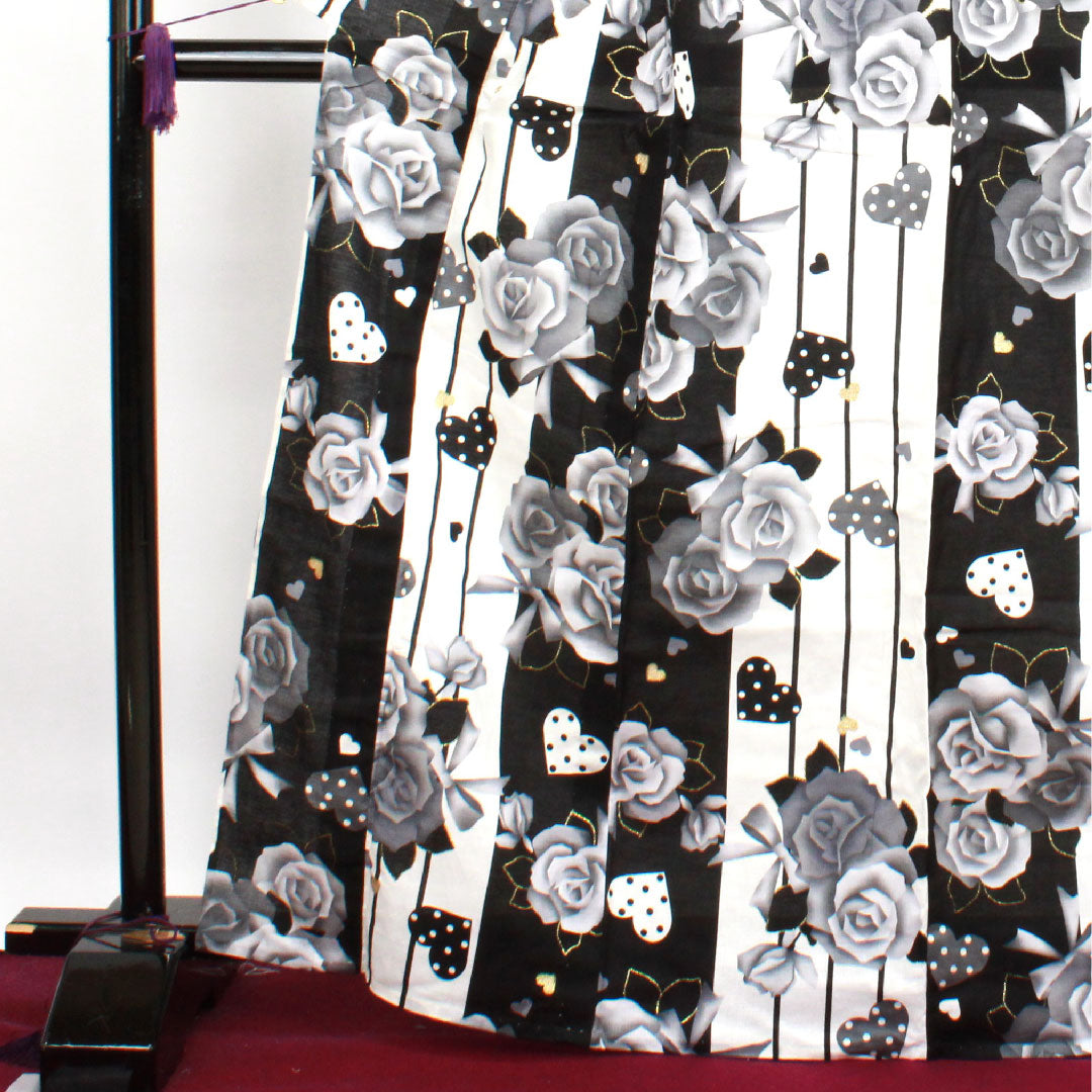 浴衣 しつけ糸付き 未使用品 モノトーン 薔薇 ハート 木綿 Sランク 単衣 身丈165.5cm 裄丈66cm グラデーション系 1118002902599