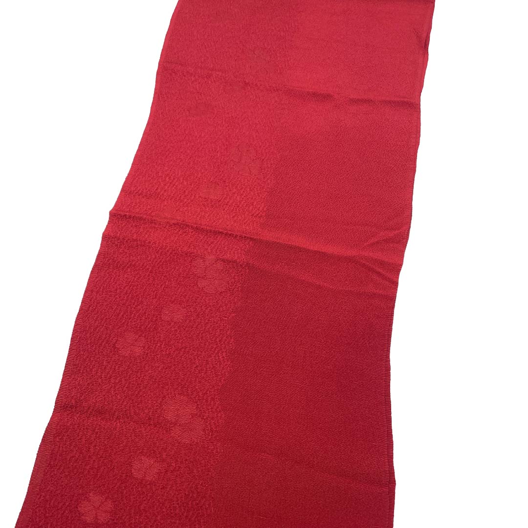 帯揚げ 正絹 Sランク セミフォーマル 真紅色（しんくいろ） ちりめん地 花 金糸 長さ約165cm 幅約27.5cm 赤系 1136004872912