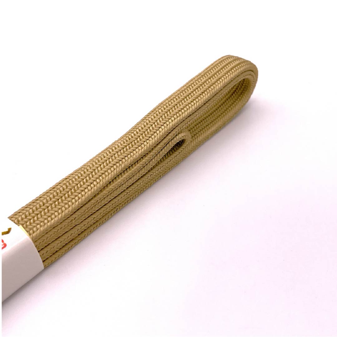 帯締め 正絹 四分紐 丁子色（ちょうじいろ） 無地 帯留め用 長さ約157.5cm 幅約1.4cm カジュアル Sランク ベージュ系 1135003482325