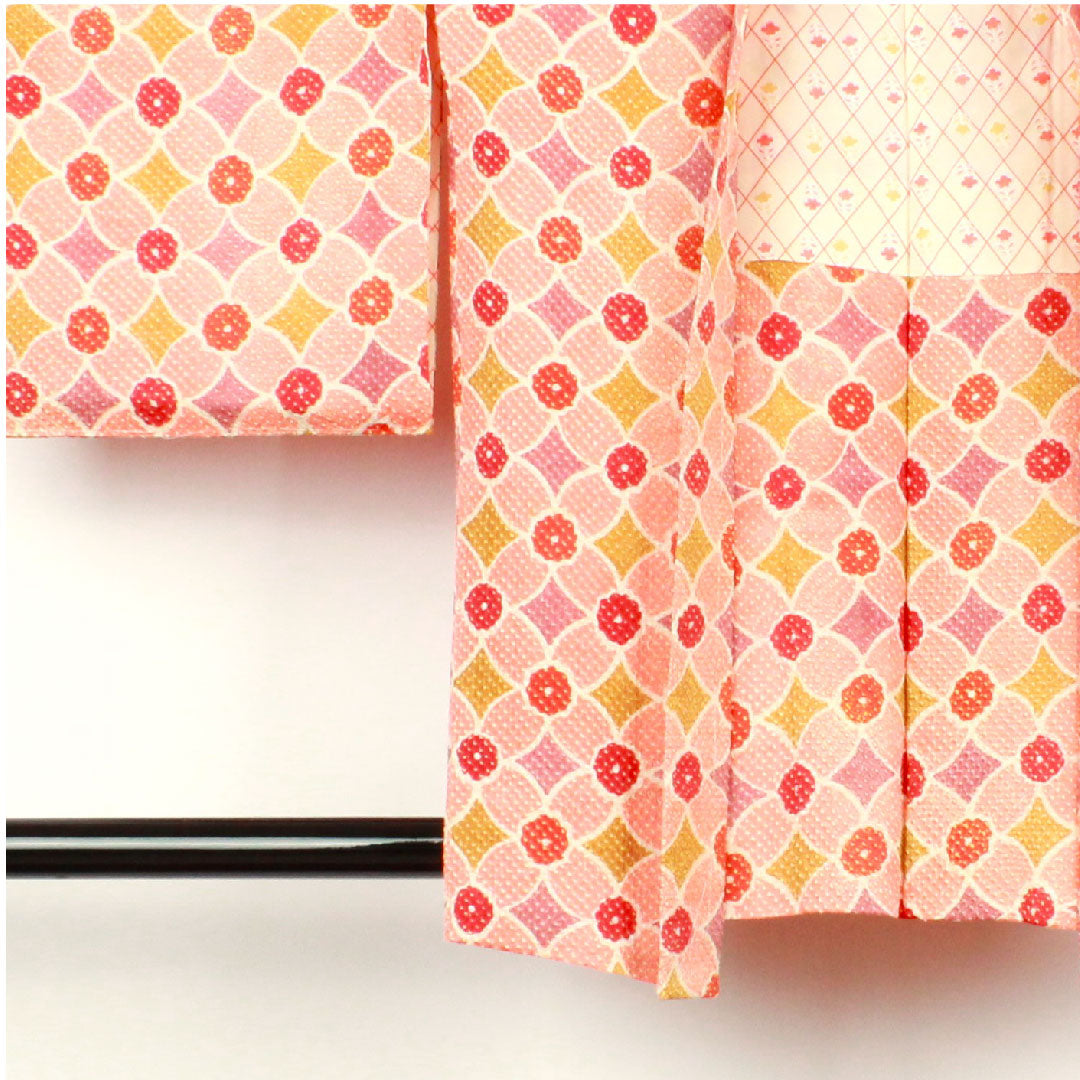 羽織 身丈82cm 裄丈62.5cm 中紅色 絞り 幾何学模様 正絹 Aランク 袷 ピンク系 1117000263913