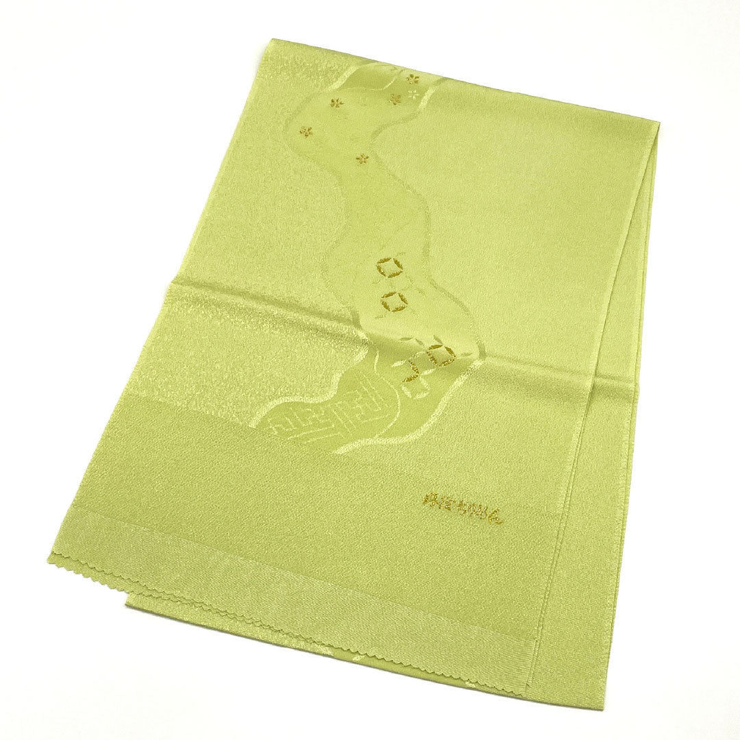 （新古品）帯揚げ 正絹 NEWランク セミフォーマル 薄柳色（うすやなぎいろ） 丹後ちりめん 流水 古典柄 長さ約168cm 幅約29cm 緑系 1136001321919