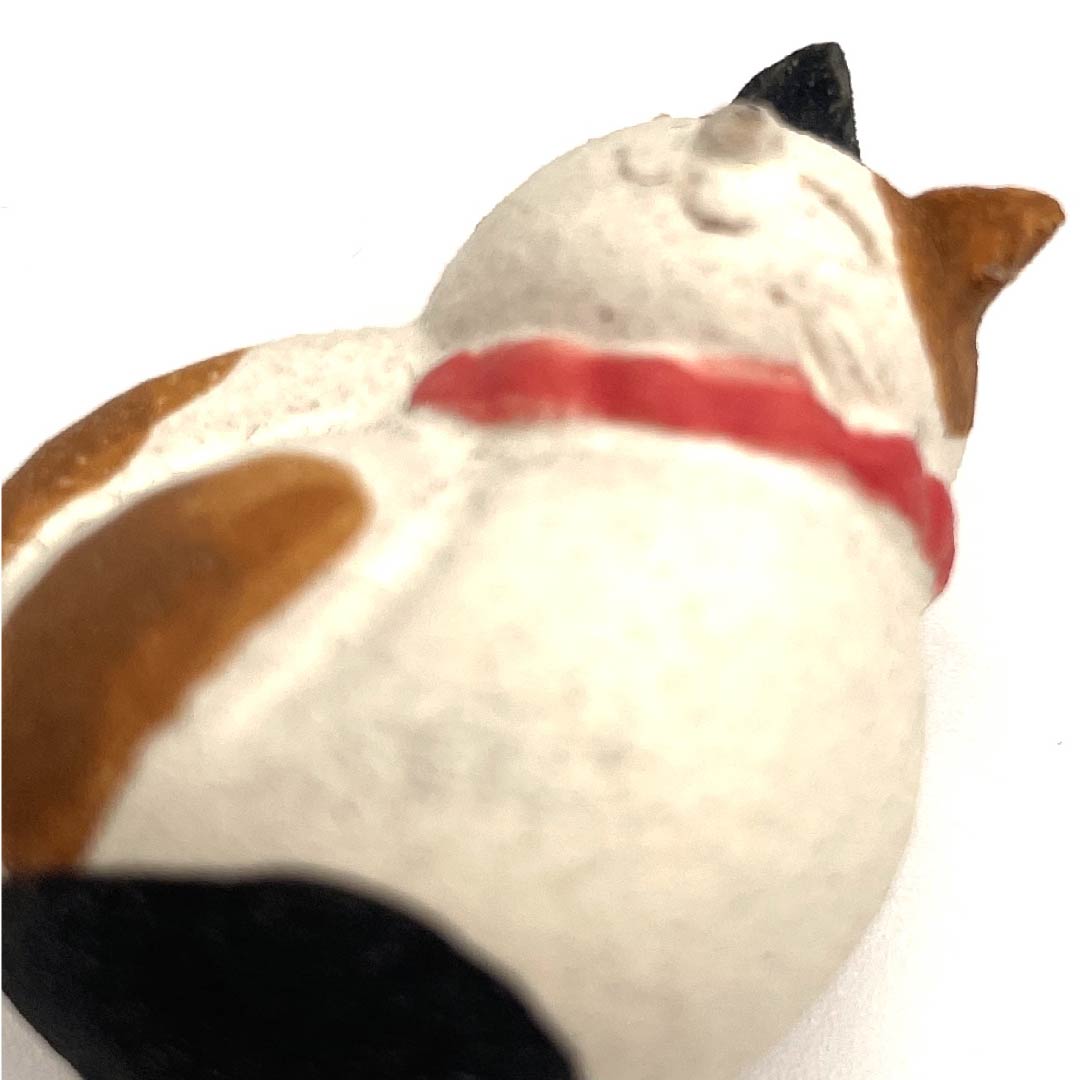 (New old stock) Obi fastener, ceramic, casual, off-white, Shigaraki ware, cat, calico cat, length approx. 2.5cm, width approx. 3.5cm, S rank, white, 1137000022911