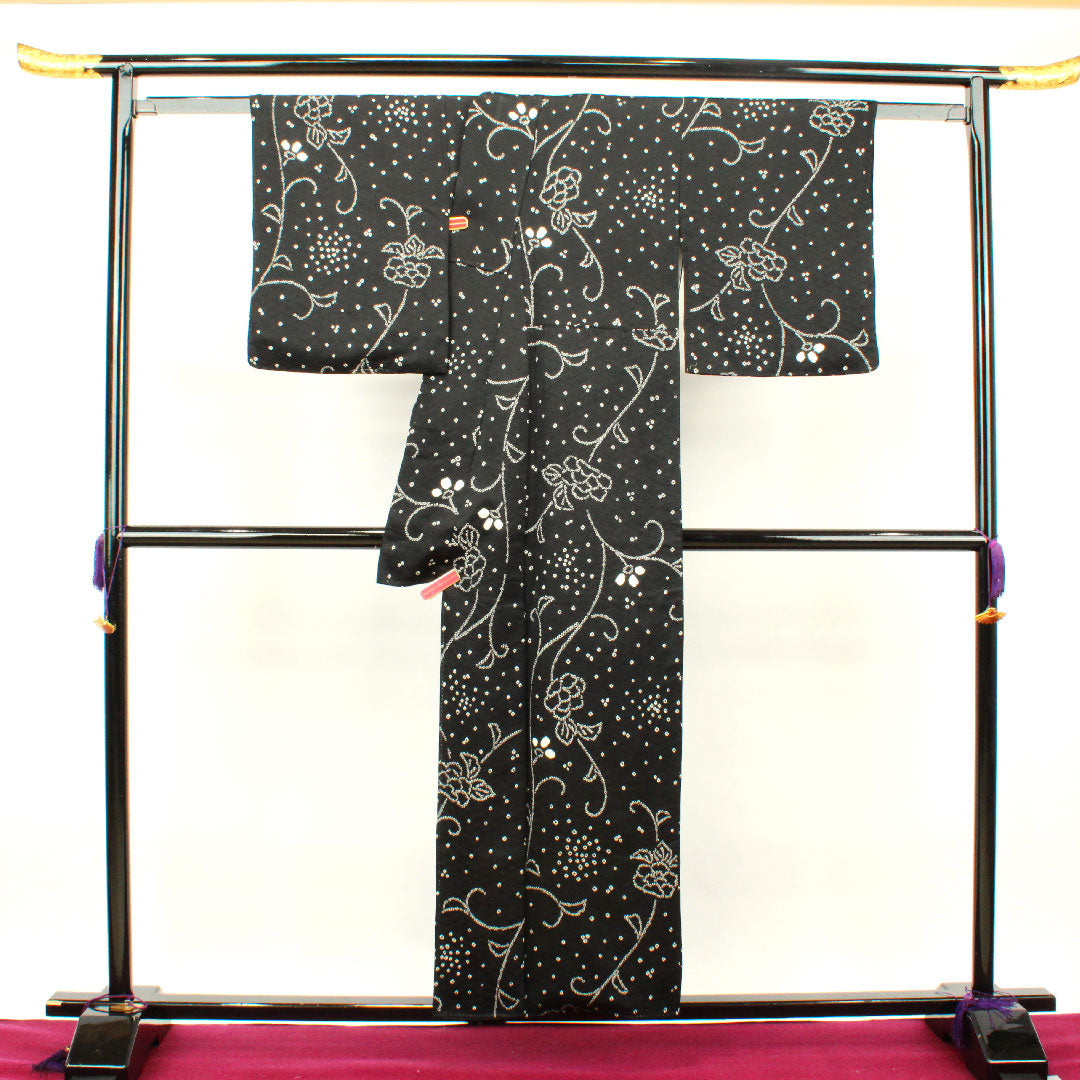 小紋 身丈153cm 裄丈63.5cm 袷  絞り 幾何学模様  正絹 Sランク 黒系 1115002732210