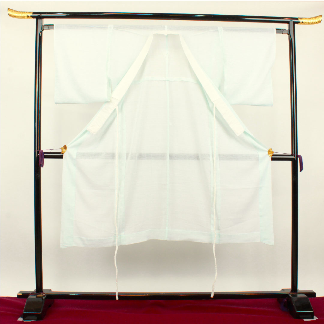 夏物 ポリエステル 長襦袢 身丈131.5cm 裄丈65.5cm 藍白色（あいじろいろ） 洗える着物 絽 Aランク 水色系 1132001803124