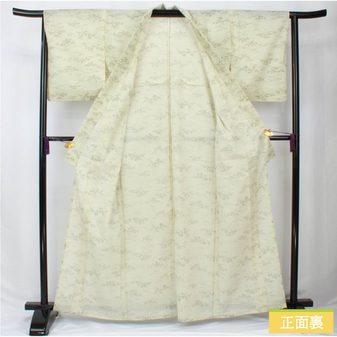 紬 ポリエステル Sランク 身丈163.5cm 裄丈63.5cm 白百合色（しらゆりいろ） 竹 流水 洗える着物 単衣 白系 1116004082411