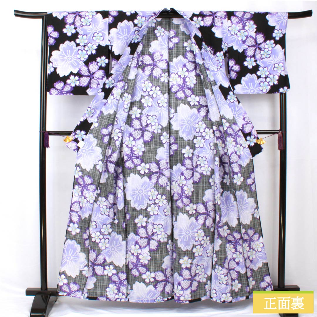 浴衣 木綿 身丈159cm 裄丈66cm Sランク 単衣 黒系 秋桜 1118005232310