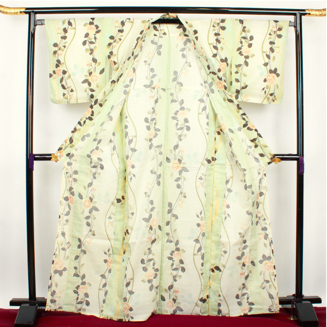 浴衣 薄緑色 乳白色 薔薇 木綿 Sランク 単衣 身丈165.5cm 裄丈67cm グラデーション系 1118000972599