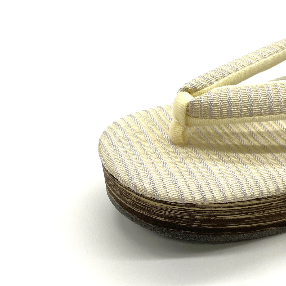 （新古品）草履 EVA NEWランク カジュアル フリーサイズ 雨の日 絽綴れ 長さ24cm Lサイズ クリーム系 1122001331415