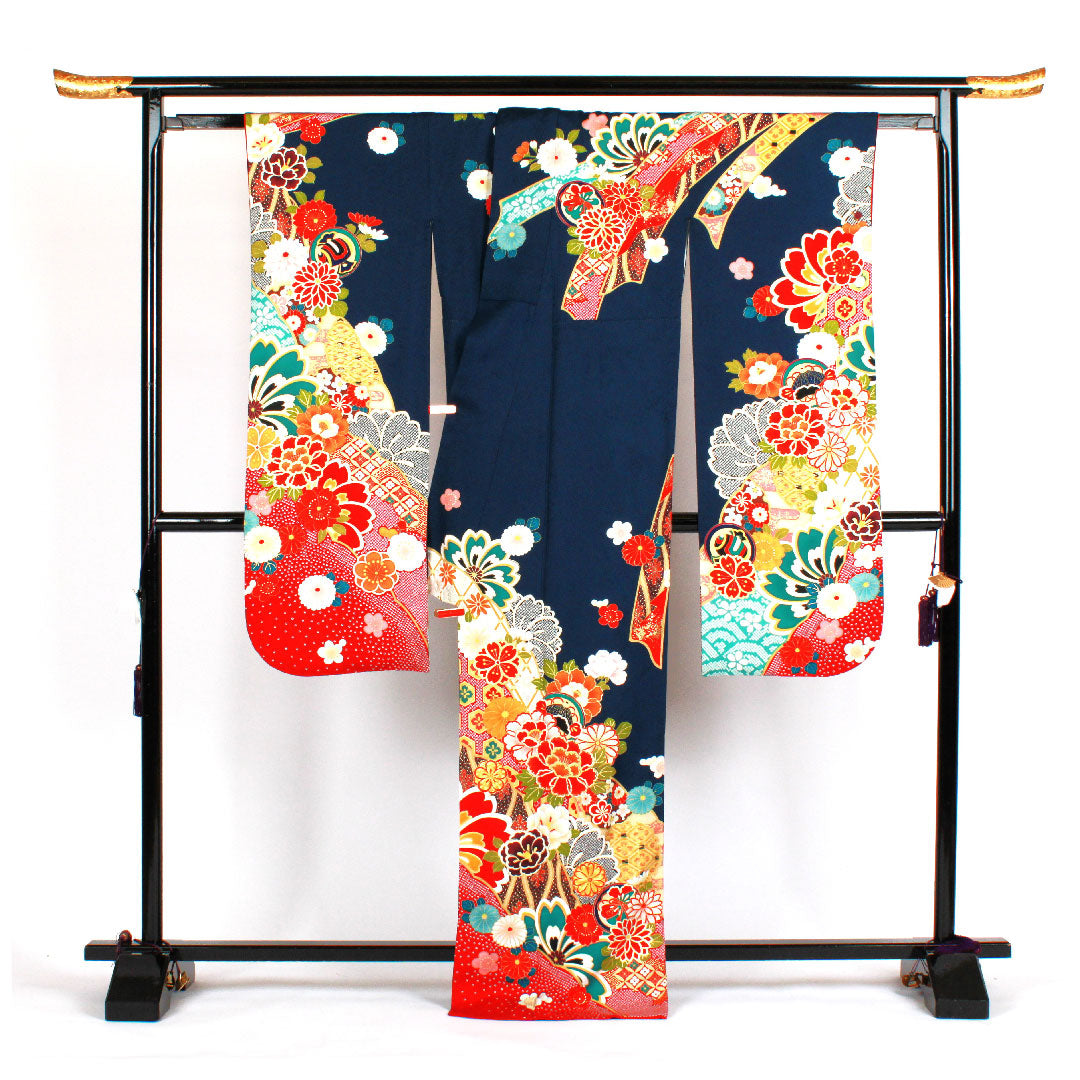 振袖 身丈170cm 裄丈68cm 袷  京友禅 熨斗に花模様 正絹 Sランク 紺系 1113000532618