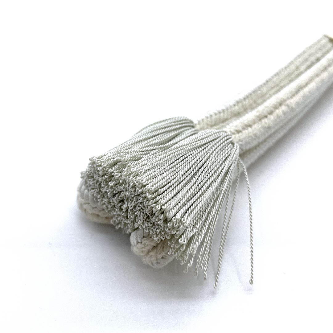 (New old stock) Silk obi-jime (sash fastener) - Unohana color (unohanairo) - Seihakuji color (seihakujiiro) - Goshima-himo - Edo-kumihimo - Length approx. 159cm - Width approx. 1.2cm - Casual - S rank - White 1135002472311