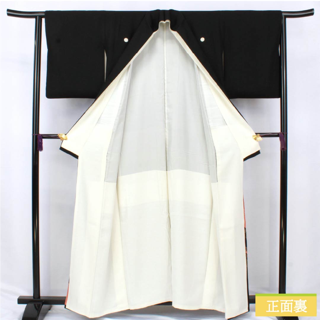 黒留袖 正絹 Aランク 身丈158.5cm 裄丈62.5cm 袷 京友禅 吉祥文様 五つ紋 丸に剣片喰 御所車 松 五つ紋 黒系 1111001803310