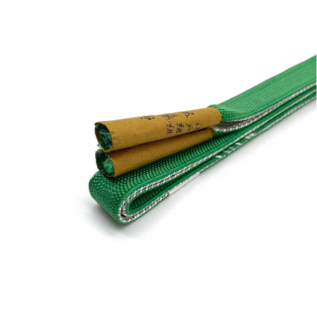 （新古品） 帯締め 正絹 四分紐 草緑色色（そうりょくしょくいろ） 五嶋紐 江戸組紐 新古品 長さ約168cm 幅約1.7cm カジュアル Sランク 緑系 1135002982319