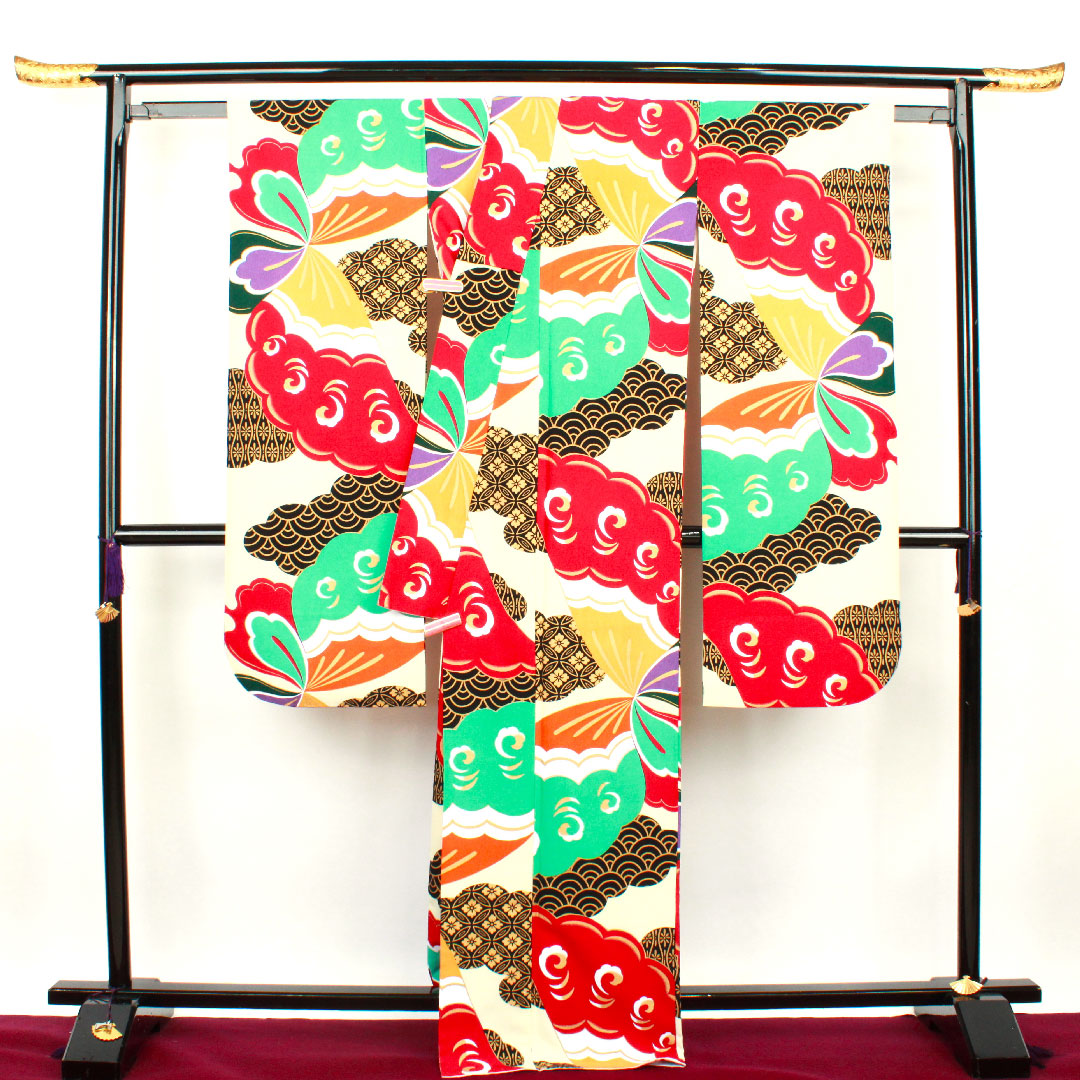 振袖 身丈170cm 裄丈67cm 袷  練色 洗える着物 蝶 青海波 七宝  ポリ Sランク クリーム系 1113001042615