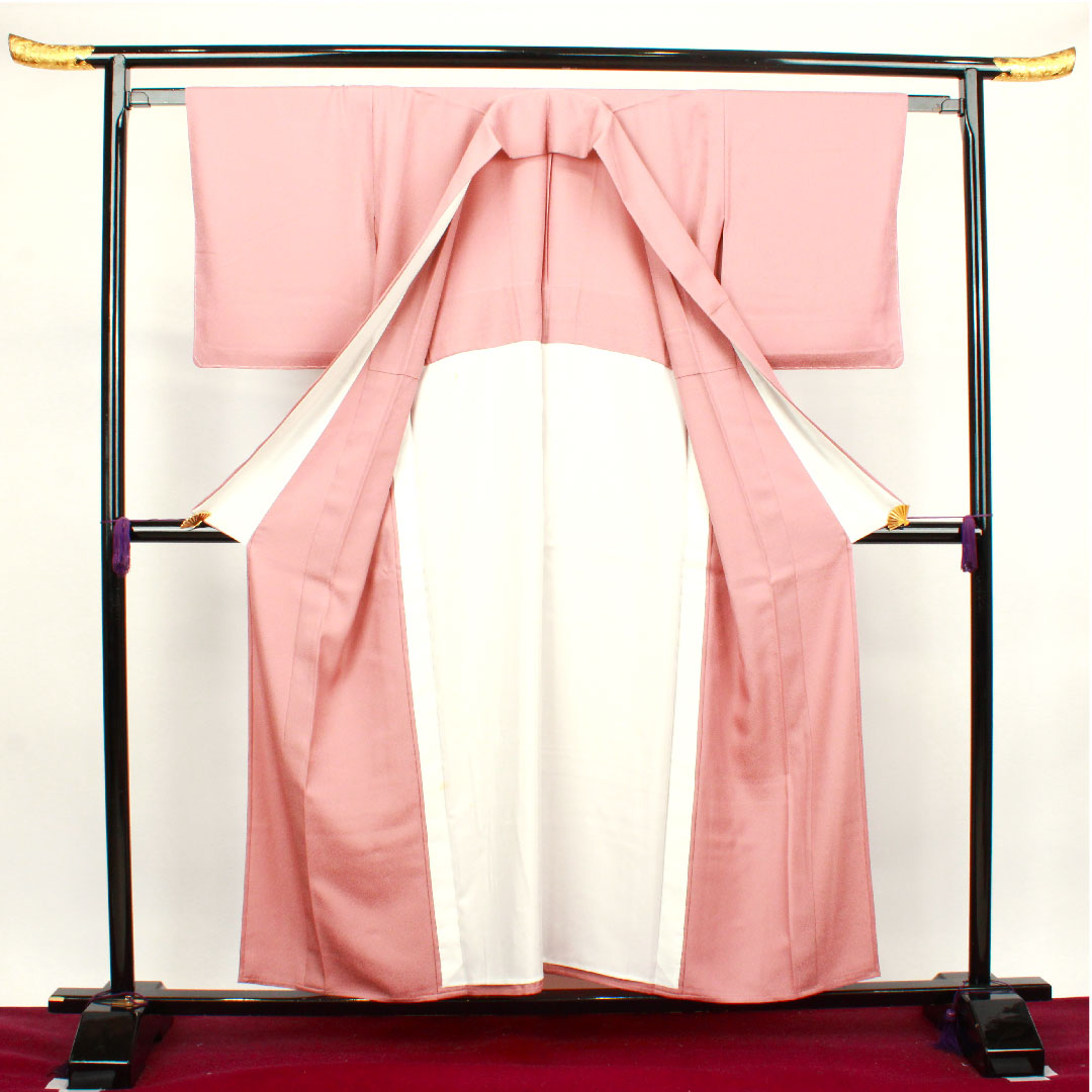 色無地 ポリエステル 帯紅色 洗える着物 しつけ糸付き 中陰桔梗  身丈156.5cm 裄丈61.5cm 単衣  Aランク ピンク系 1114000683313