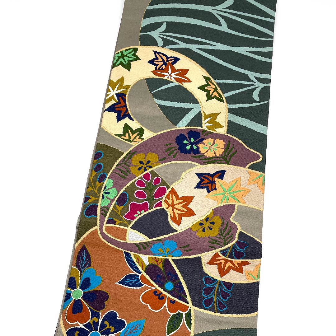 袋帯 消炭鼠色（けしずみねずみいろ） 白綾苑大庭 花柄 帯丈440cm 正絹 Sランク 六通 フォーマル グレー系 1123009362322