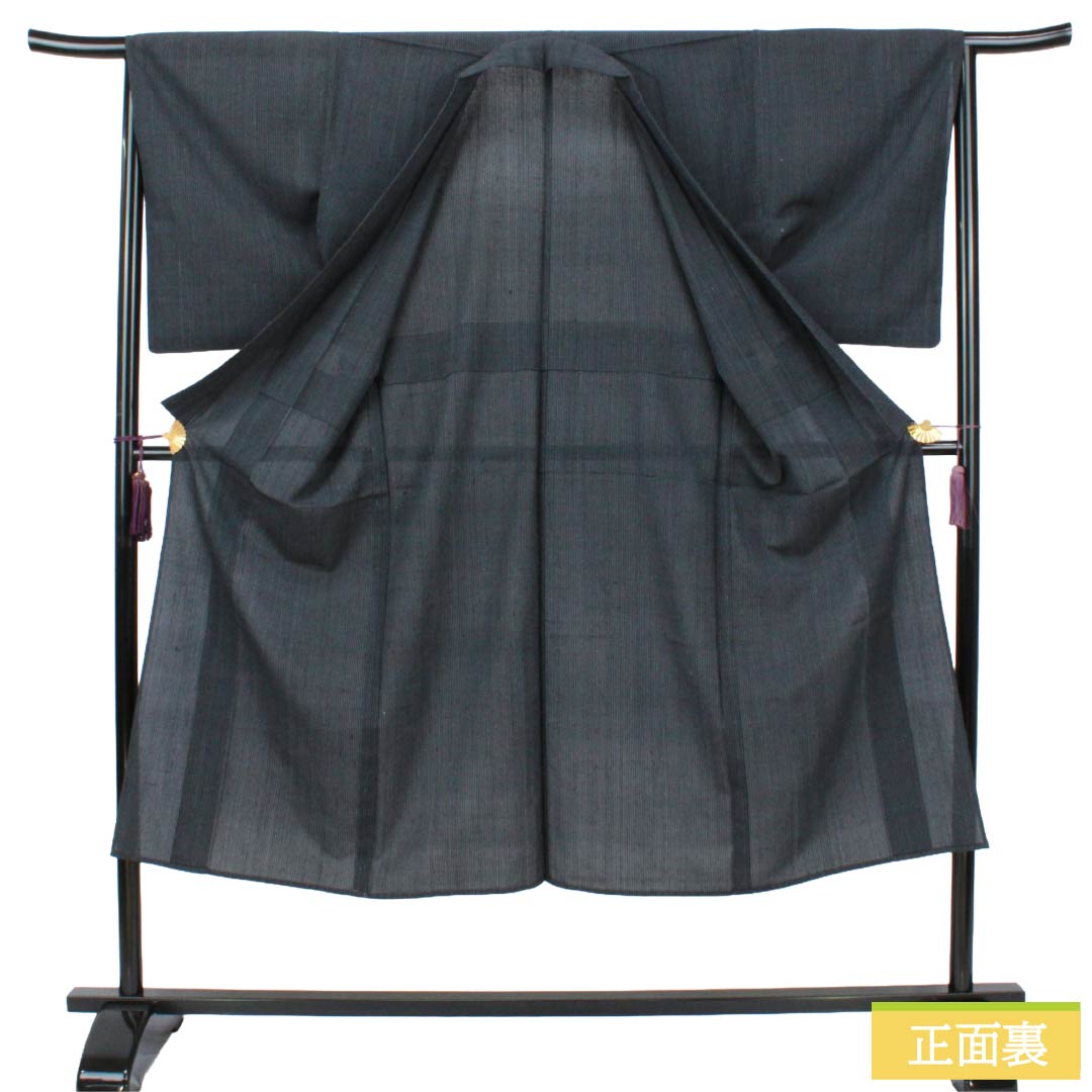 男物 正絹 Sランク 身丈142.5cm 裄丈65.5cm  紬地 格子 単衣 グレー系 1119001962422
