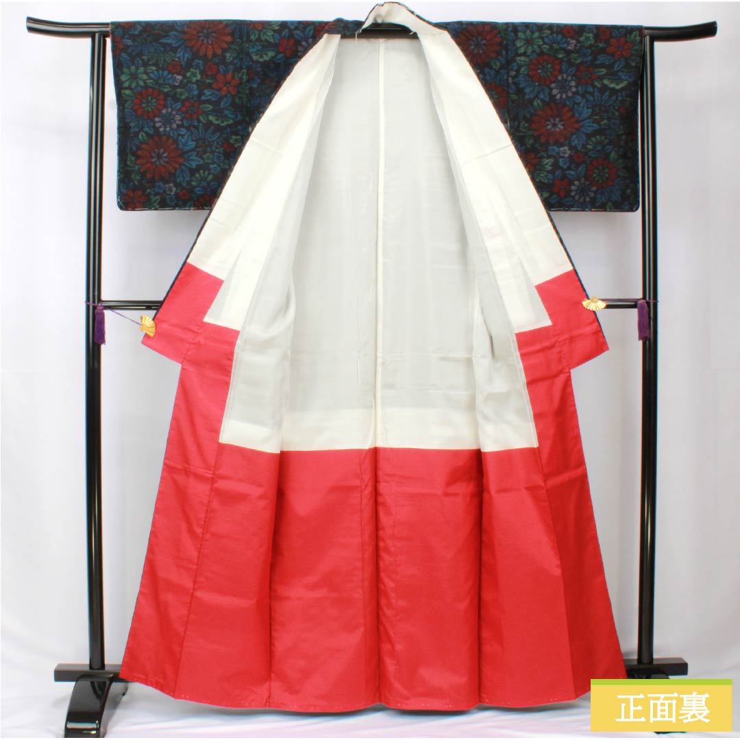 紬 正絹 Sランク 身丈162.5cm 裄丈63cm 檳榔子黒色（びんろうじぐろいろ） 真綿紬 総花 しつけ糸付き 袷 黒系 1116004122410