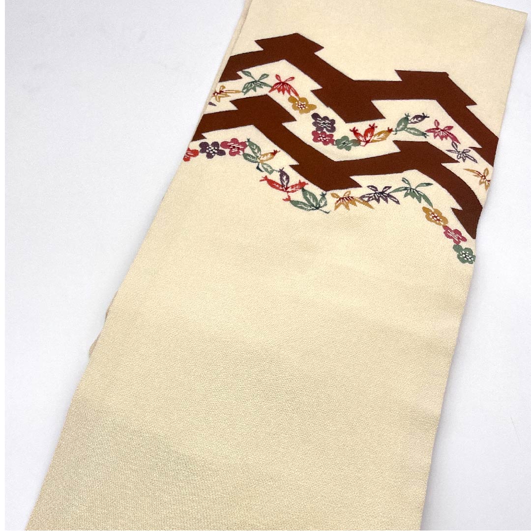 名古屋帯 生成り色 型染 草花模様 帯丈359cm 正絹 Aランク ポイント柄 カジュアル クリーム系 1124003623315  名古屋仕立て