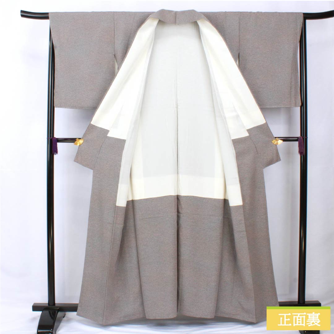 小紋 正絹 身丈160cm 裄丈64.5cm 袷 燻銀色（いぶしぎんいろ） タタキ染 しつけ糸付き Sランク グレー系 1115005842422