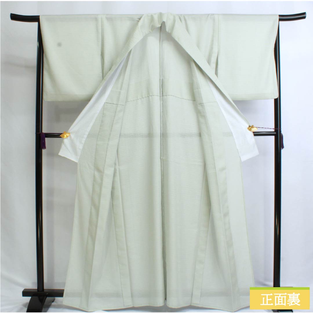 夏物 ポリエステル 色無地 Aランク 身丈163cm 裄丈66cm 青白磁色（せいはくじいろ） 一つ紋 五三桐 洗える着物 絽 緑系 1132002903419