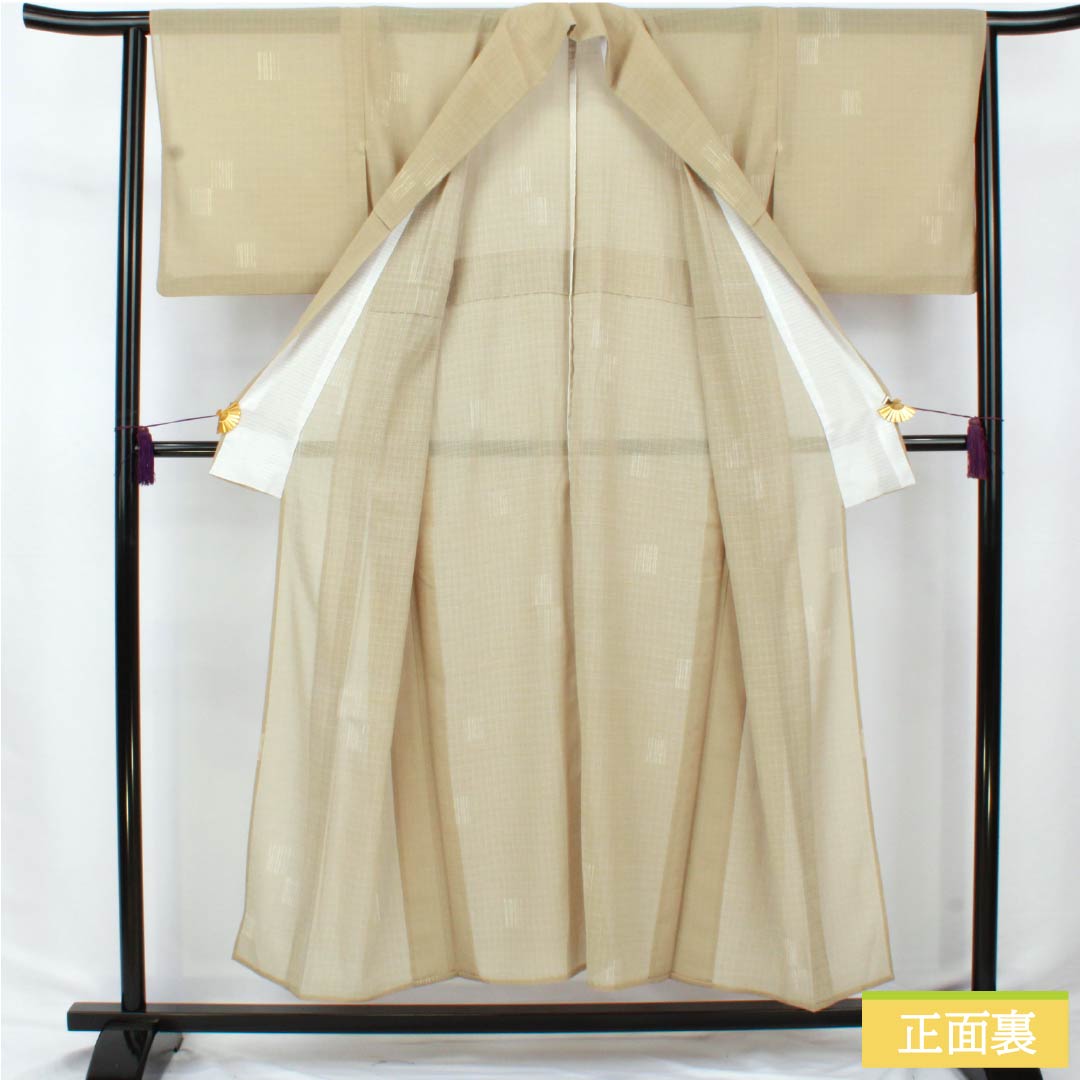 夏物 ポリエステル 小紋 身丈152.5cm 裄丈64cm 亜麻色（あまいろ） 幾何学模様 洗える着物 紗 Sランク ベージュ系 1132002672225