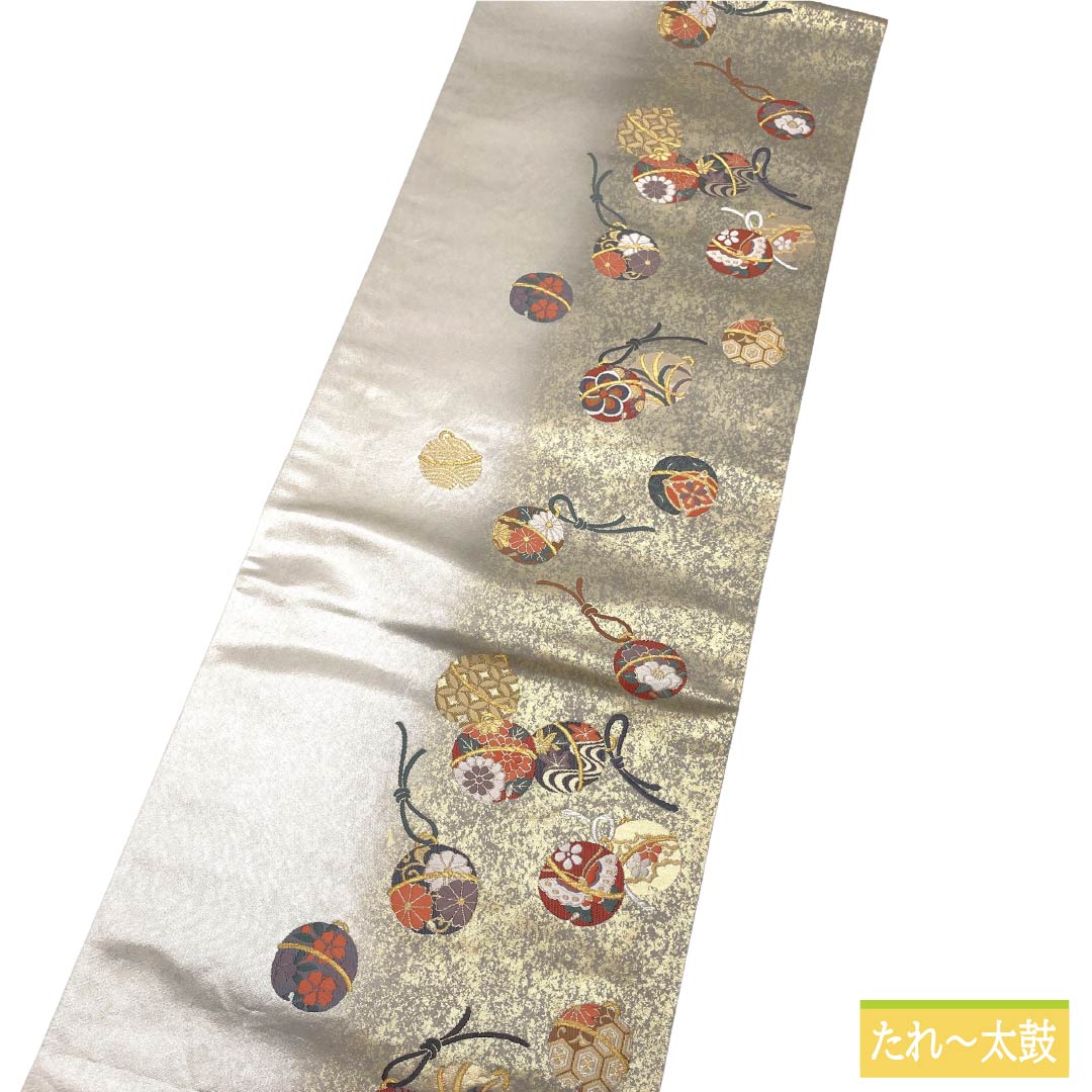 袋帯 正絹 Aランク 銀色（ぎんいろ） 引箔 入卒式 鈴 古典柄 帯丈442cm 六通 セミフォーマル 銀系 1123018473322
