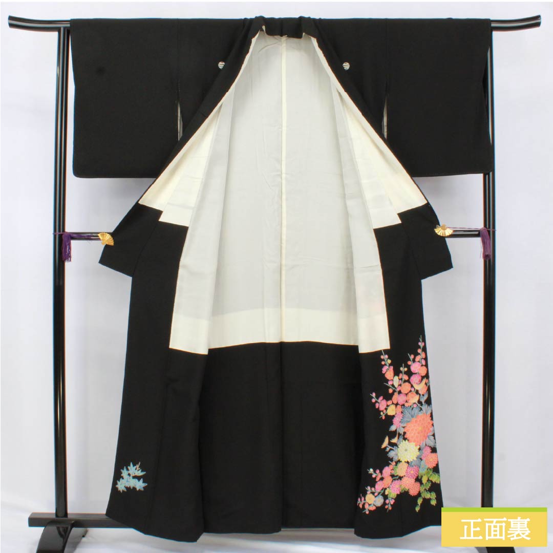 黒留袖 正絹 Sランク 身丈156.5cm 裄丈64cm 袷 五つ紋 雪輪に三つ引き 花車 菊 梅 五つ紋 黒系 1111001862310