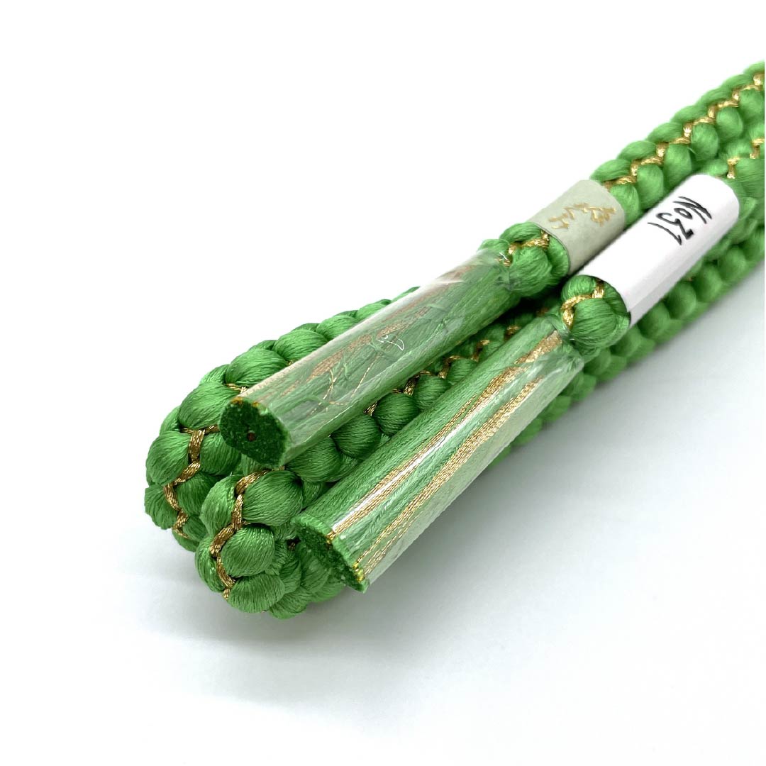(New old stock) Silk obijime (sash fastener) Bright green (senryoku-iro) Hand-woven cord For furisode Round braid Length approx. 178cm Width approx. 1.2cm Formal New rank Green 1135003451419