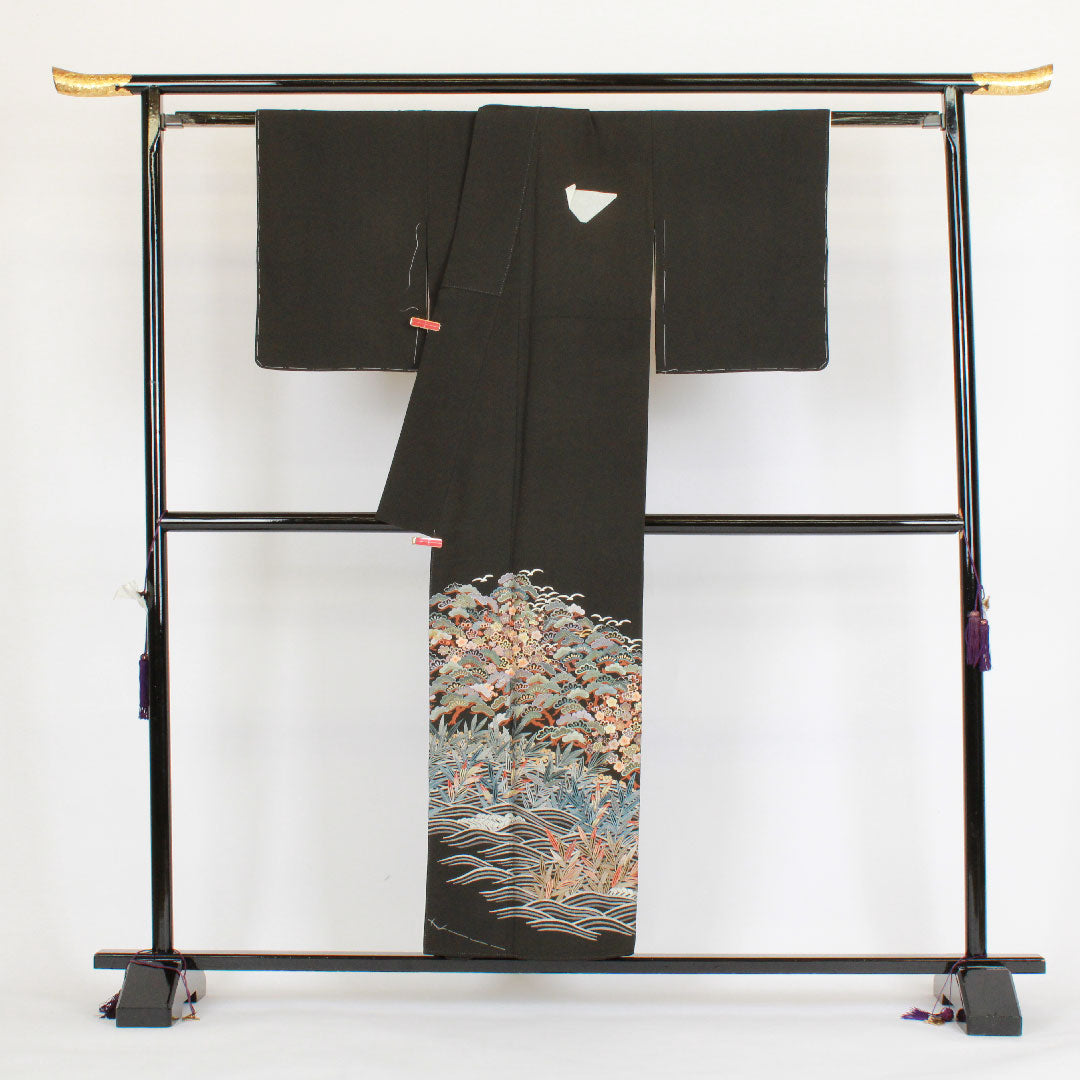 黒留袖 身丈155cm 裄丈63cm 袷 蘇州刺繡 正絹 Aランク 五つ紋 黒系 1111000103310