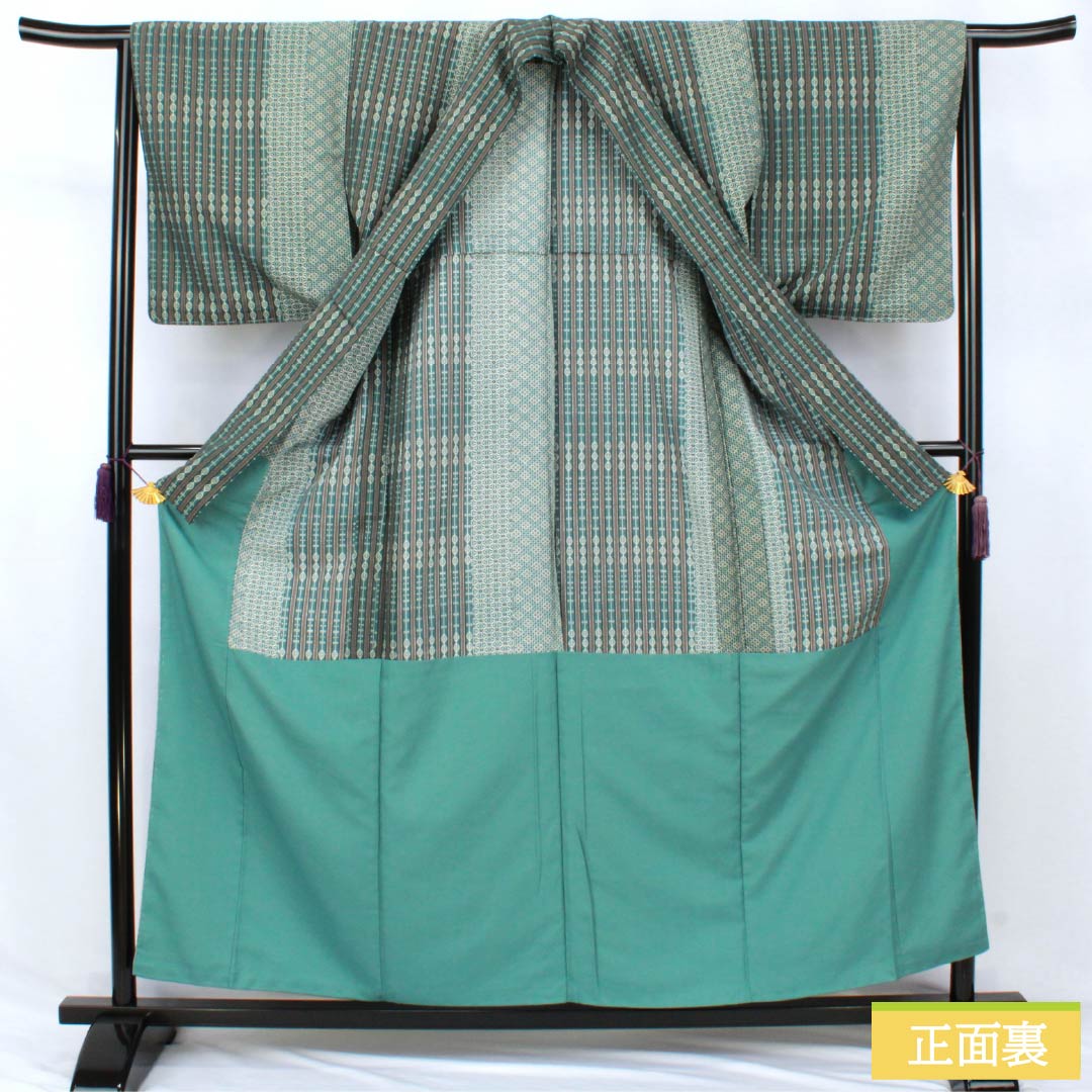 小紋 ポリエステル Sランク 身丈158cm 裄丈65.5cm 袷 胆礬色（たんばいろ） 型染 抽象模様 背抜き仕立て 洗える着物 緑系 1115007932319
