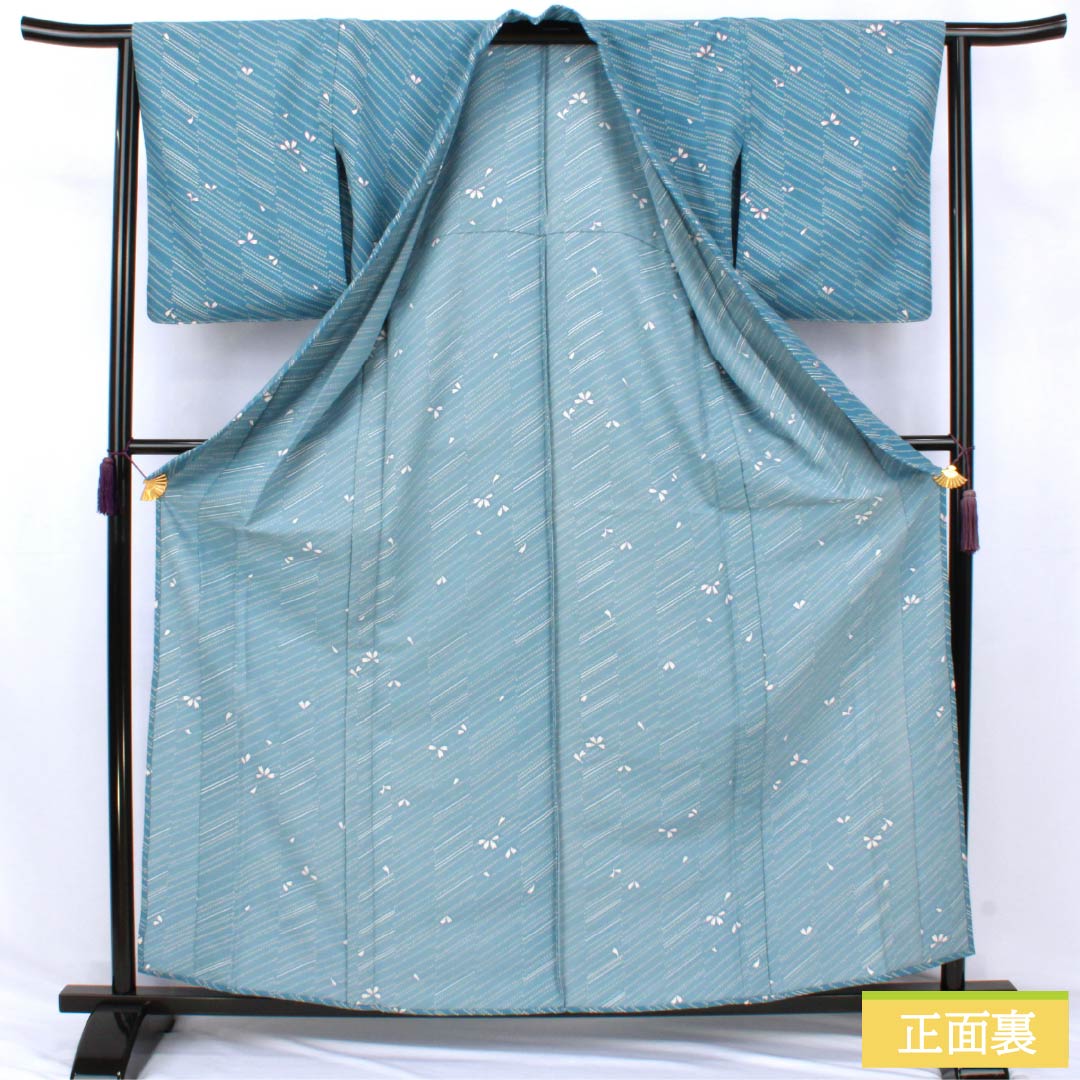 小紋 ポリエステル Sランク 身丈161.5cm 裄丈64cm 単衣 朧花色（おぼろはないろ） 型染 疋田 桜 洗える着物 青系 1115007832417